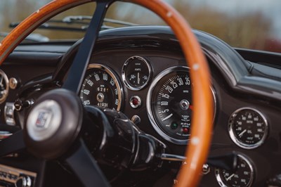 Lot 243 - 1968 Aston Martin DB6 Volante