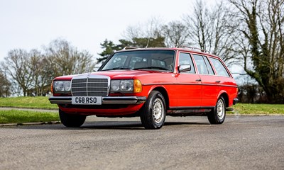 Lot 154 - 1986 Mercedes-Benz 280 TE