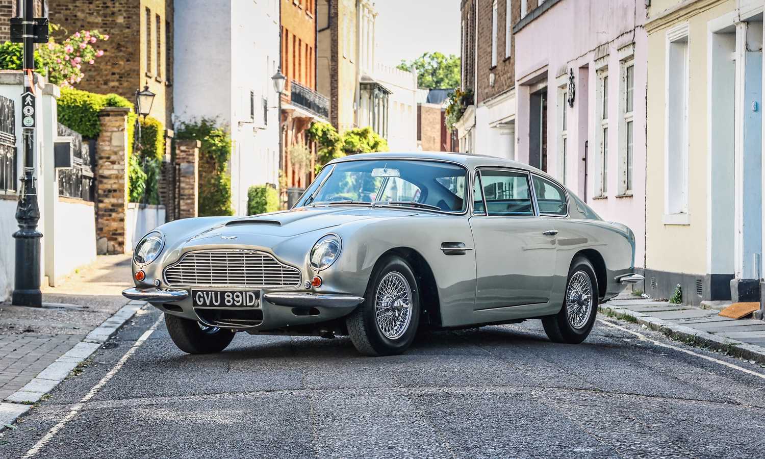 Lot 211 - 1966 Aston Martin DB6