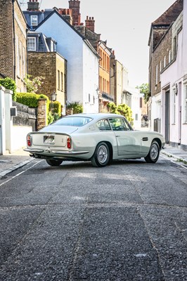 Lot 211 - 1966 Aston Martin DB6