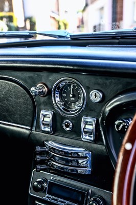 Lot 211 - 1966 Aston Martin DB6