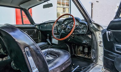 Lot 211 - 1966 Aston Martin DB6