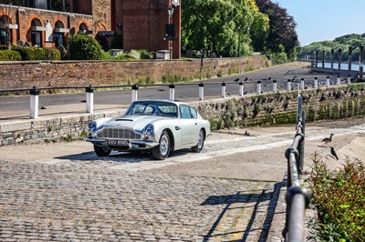 Lot 211 - 1966 Aston Martin DB6