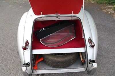 Lot 257 - 1953 Jaguar XK120 SE Roadster