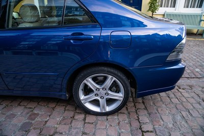 Lot 227 - 2002 Lexus IS200