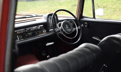 Lot 135 - 1967 Mercedes-Benz 220B Fintail
