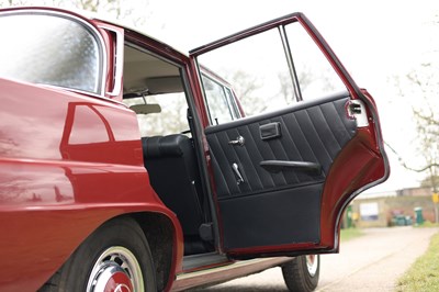 Lot 135 - 1967 Mercedes-Benz 220B Fintail