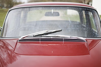 Lot 135 - 1967 Mercedes-Benz 220B Fintail