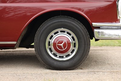Lot 135 - 1967 Mercedes-Benz 220B Fintail