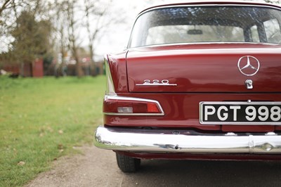 Lot 135 - 1967 Mercedes-Benz 220B Fintail