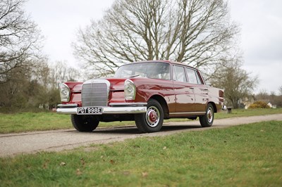 Lot 135 - 1967 Mercedes-Benz 220B Fintail