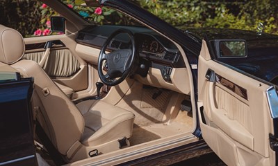 Lot 144 - 1995 Mercedes-Benz E220 Cabriolet
