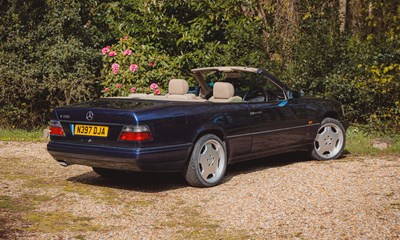 Lot 144 - 1995 Mercedes-Benz E220 Cabriolet