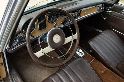 Lot 295 - 1966 Mercedes-Benz 230 SL Pagoda
