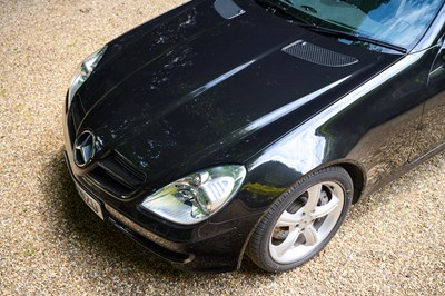 Lot 108 - 2004 Mercedes-Benz SLK 350