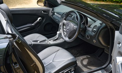 Lot 108 - 2004 Mercedes-Benz SLK 350