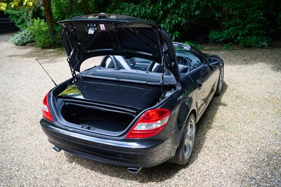 Lot 108 - 2004 Mercedes-Benz SLK 350
