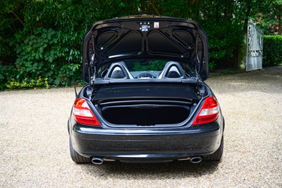 Lot 108 - 2004 Mercedes-Benz SLK 350