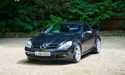Lot 108 - 2004 Mercedes-Benz SLK 350