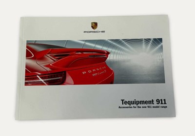 Lot 135 - Porsche 911 Range Accessories Brochure