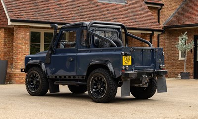 Lot 167 - 2010 Land Rover Defender 90 Pick-up