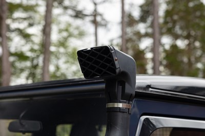 Lot 167 - 2010 Land Rover Defender 90 Pick-up