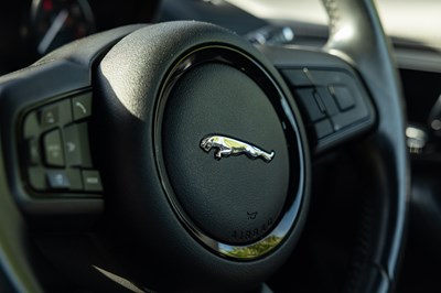 Lot 283 - 2016 Jaguar F-Type 3.0 Coupé