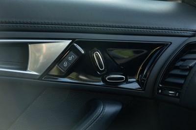 Lot 283 - 2016 Jaguar F-Type 3.0 Coupé