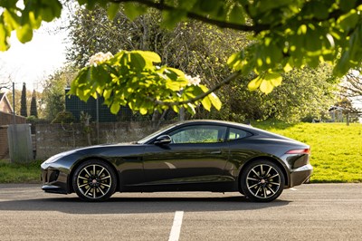 Lot 283 - 2016 Jaguar F-Type 3.0 Coupé