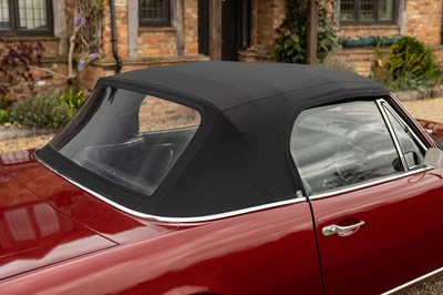Lot 183 - 1974 Peugeot 504 GL Cabriolet