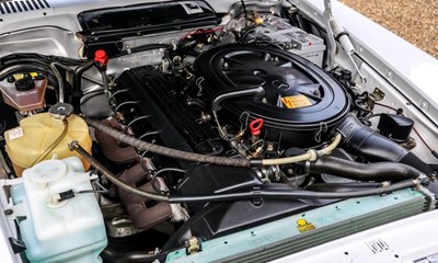 Lot 266 - 1989 Mercedes-Benz 300 SL