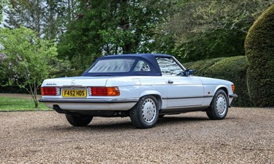 Lot 266 - 1989 Mercedes-Benz 300 SL