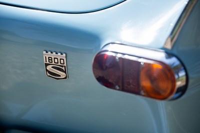 Lot 264 - 1964 Volvo P1800S