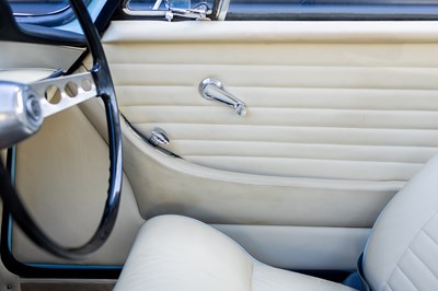 Lot 264 - 1964 Volvo P1800S