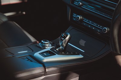 Lot 238 - 2013 BMW M5 Performance Edition
