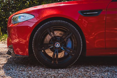 Lot 238 - 2013 BMW M5 Performance Edition