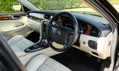 Lot 293 - 2003 Jaguar XJR