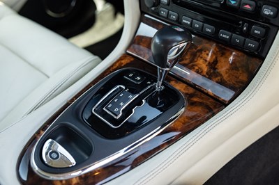 Lot 293 - 2003 Jaguar XJR