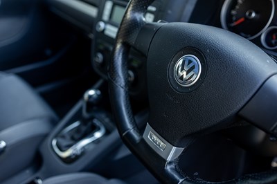 Lot 292 - 2006 Volkswagen Golf GTi Mk. V DSG