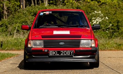 Lot 302 - 1982 Ford Escort Race Car