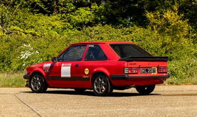 Lot 302 - 1982 Ford Escort Race Car