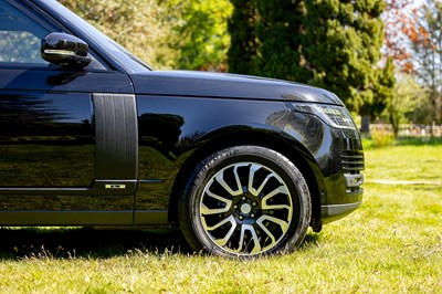 Lot 256 - 2022 Land Rover Range Rover Armoured Level 6