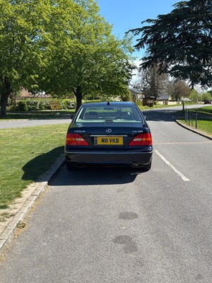 Lot 298 - 2002 Lexus LS430