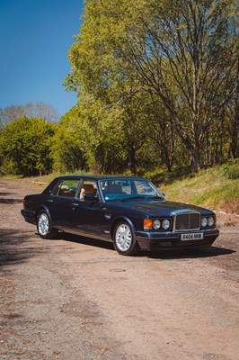 Lot 248 - 1998 Bentley Brooklands R Mulliner