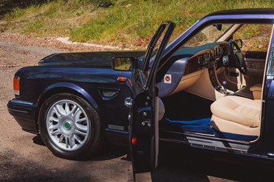 Lot 248 - 1998 Bentley Brooklands R Mulliner