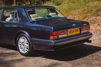 Lot 248 - 1998 Bentley Brooklands R Mulliner