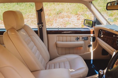 Lot 248 - 1998 Bentley Brooklands R Mulliner