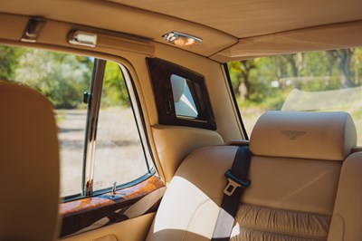 Lot 248 - 1998 Bentley Brooklands R Mulliner