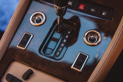 Lot 248 - 1998 Bentley Brooklands R Mulliner
