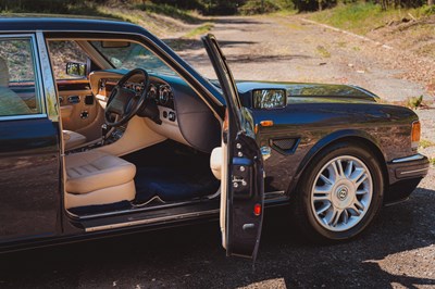 Lot 248 - 1998 Bentley Brooklands R Mulliner